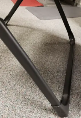 Square Legs on Antigravity Chair