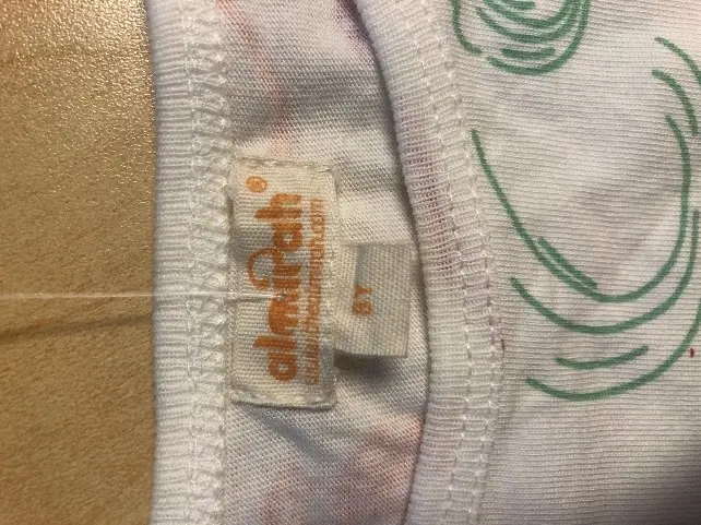 Neck label