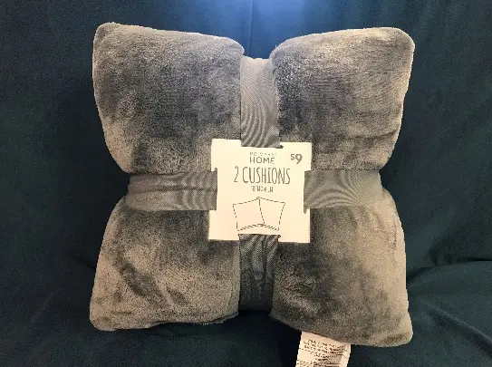 Photo from the official notice: Primark Recalls Decorative Cushions Due to Fire Hazard