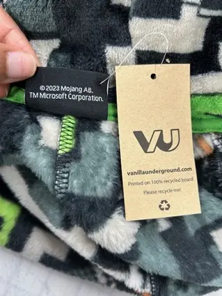 Back of Neck Label