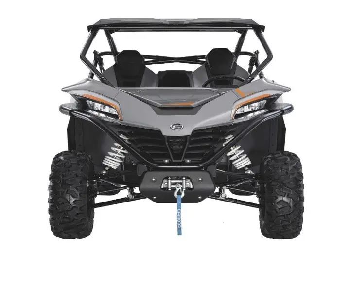 CFMOTO Logo is located in the center of the front grille