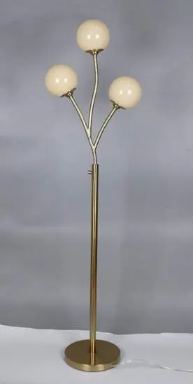 Recalled 7927-OZ1 Floor Lamp (HomeGoods style numbers 192249, 208605, and 213058)