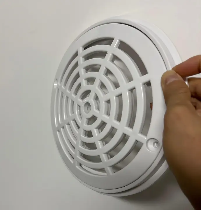 Recalled Jeriflyer pool drain cover