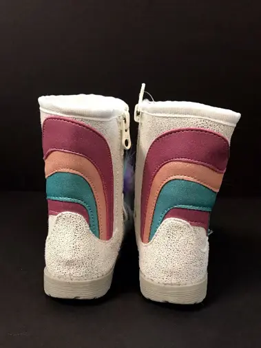 Recalled Cat & Jack "Chiara" Boots from the back.
