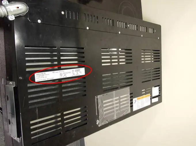 Cooktop serial plate-underside of unit