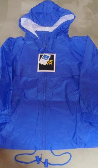 Photo from the official notice: Children's Hooded Jackets and Sweatshirts with Drawstrings Recalled By VOS Sports Due To Strangulation Hazard