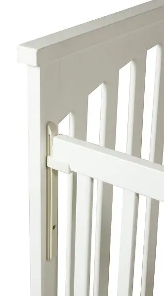Close-up of External Plastic Hardware