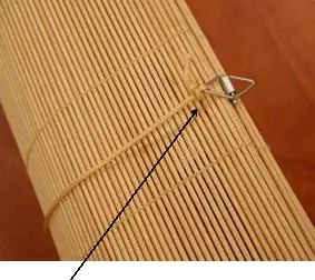 Roll-up blind without release clips INCLUDED IN THIS RECALL