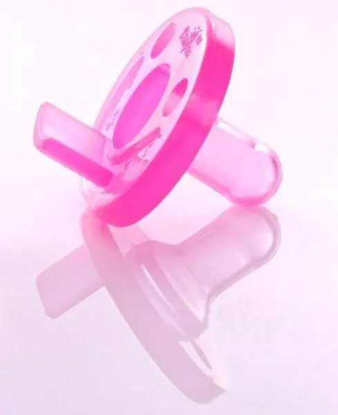 Photo from the official notice: Pampers® Natural Stages Pacifiers Recalled by Key Baby Due to Choking Hazard