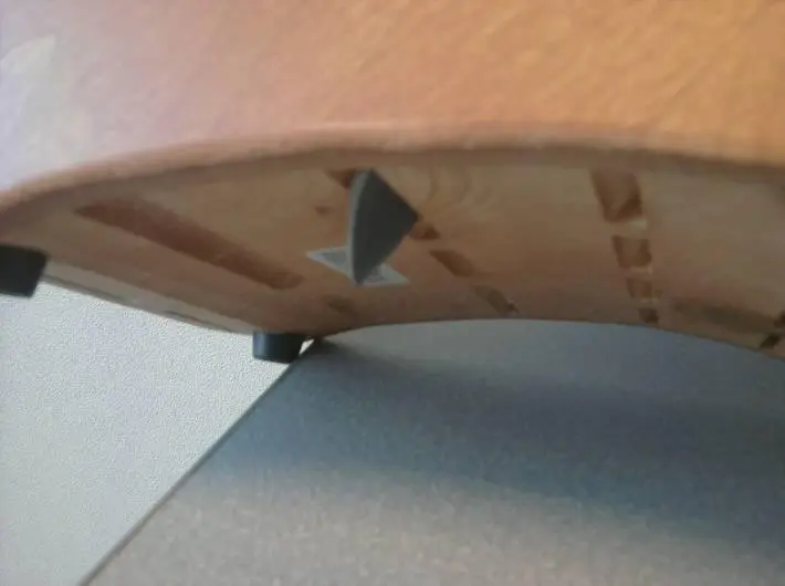 Photo from the official notice: Calphalon Recalls to Repair Contemporary Cutlery Knife Block Sets Due to Laceration Hazard