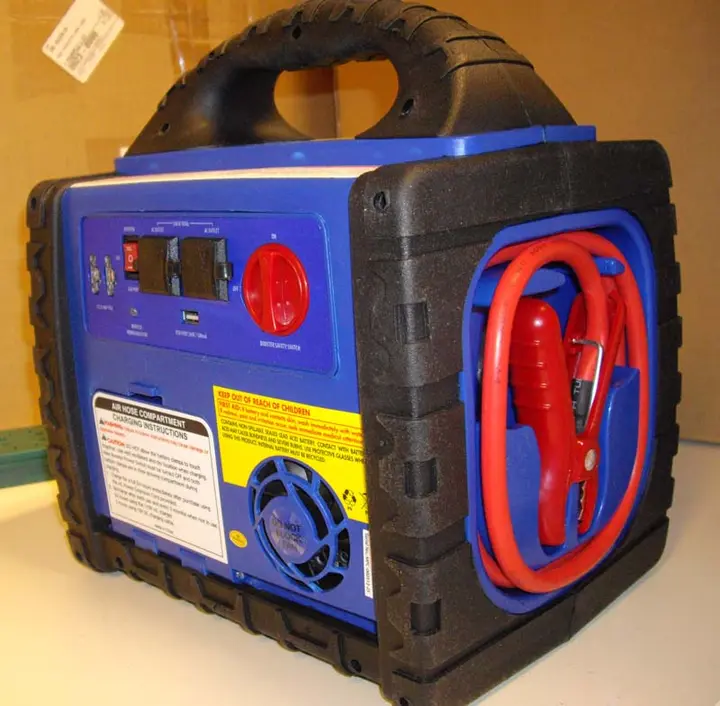 MobilePower power pack back of unit with jumper cable