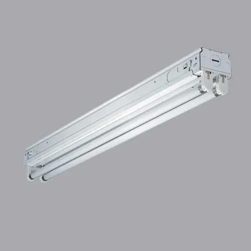 Shoplight fixture
