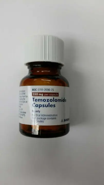 Photo from the official notice: Merck Recalls Temodar and Temozolomide Bottles with Cracked Caps Due to Failure to Meet Child-Resistant Closure Requirement