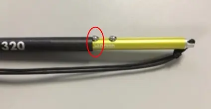 Lock Buttons at the end of the probe, correctly engaged