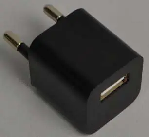 Waka Waka Electrical Adapter Kit European plug