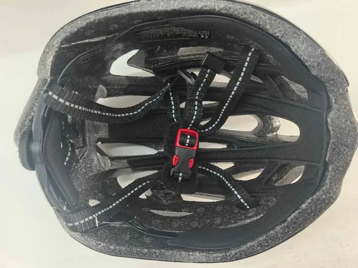 Recalled Favoto Model H1 Helmet (Knob and Buckle)