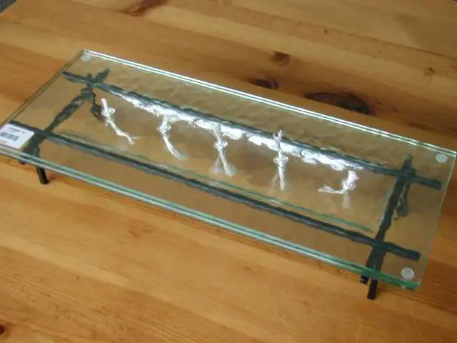 Recalled glass oil-burning lamp