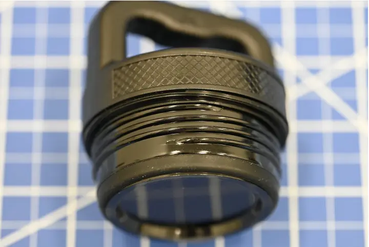 One-Piece Screwcap Lid
