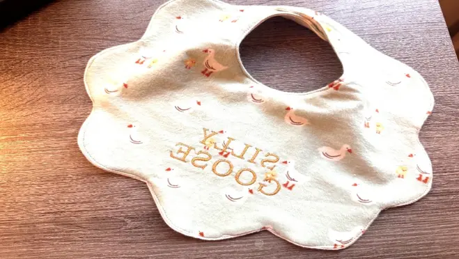 Recalled bib with geese print