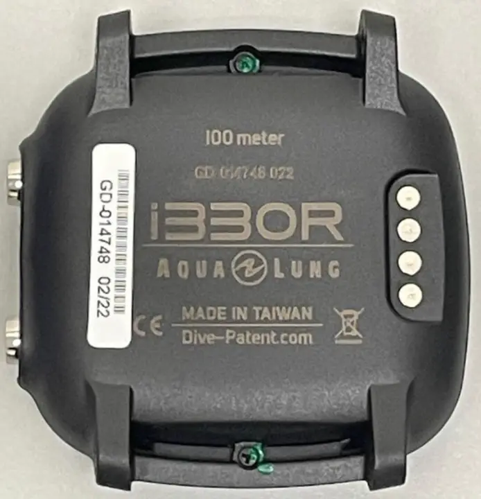 Back of recalled Aqua Lung i330R dive computer