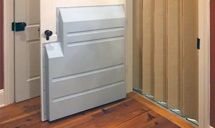 Example of an installed safety device/space guard