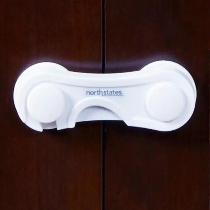Recalled Toddleroo rotating cabinet latch - closed