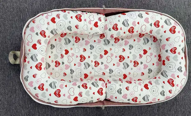 Recalled Glotika Baby Lounger in pink-heart