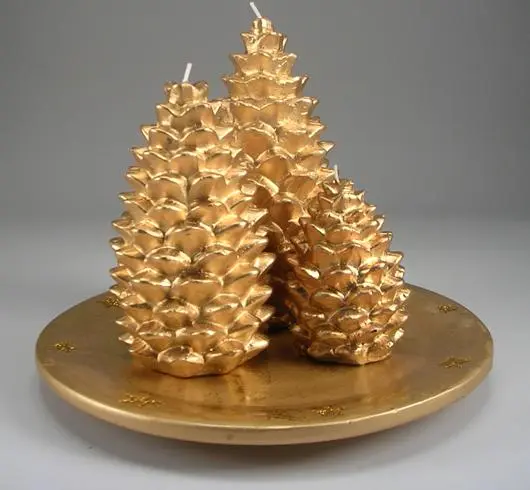 Recalled Pine Cone Candle Set