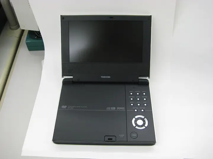 Toshiba Portable DVD Player Model SD-P1600