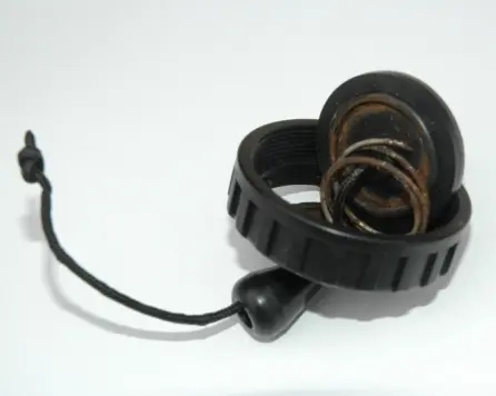 Picture of Recalled Dive Rite Valve