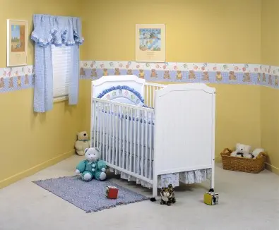 Recalled Fisher-Price logo Crystal Crib