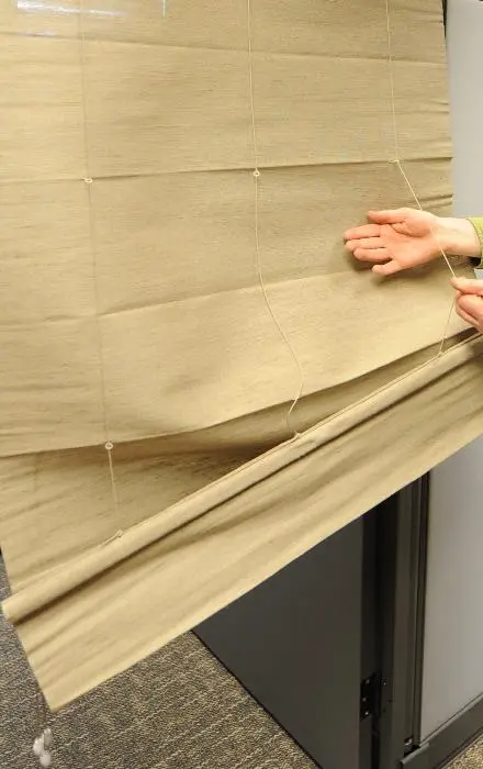Picture of Recalled Roman Shade showing cord