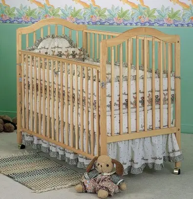 Recalled Fisher-Price logo Emerald Crib
